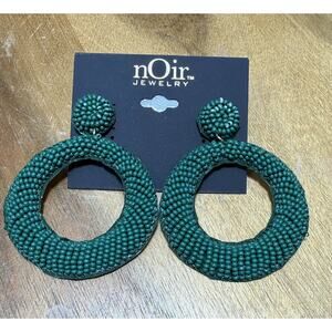 Noir Pierced Earrings Green Circles.